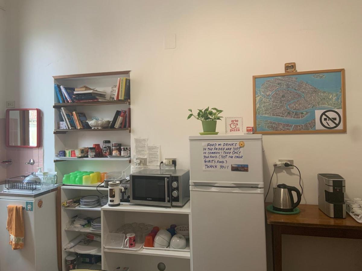 Archie's House Hostel