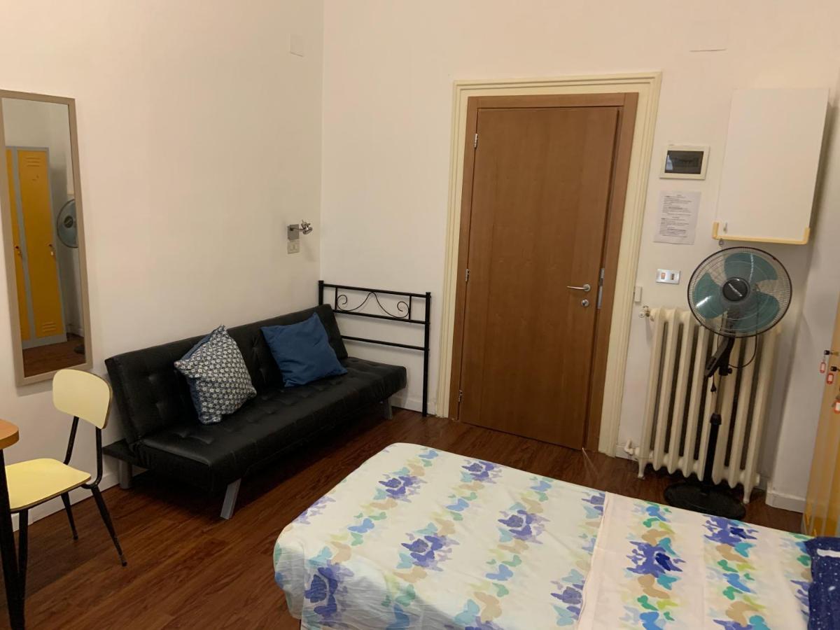 Archie's House Hostal